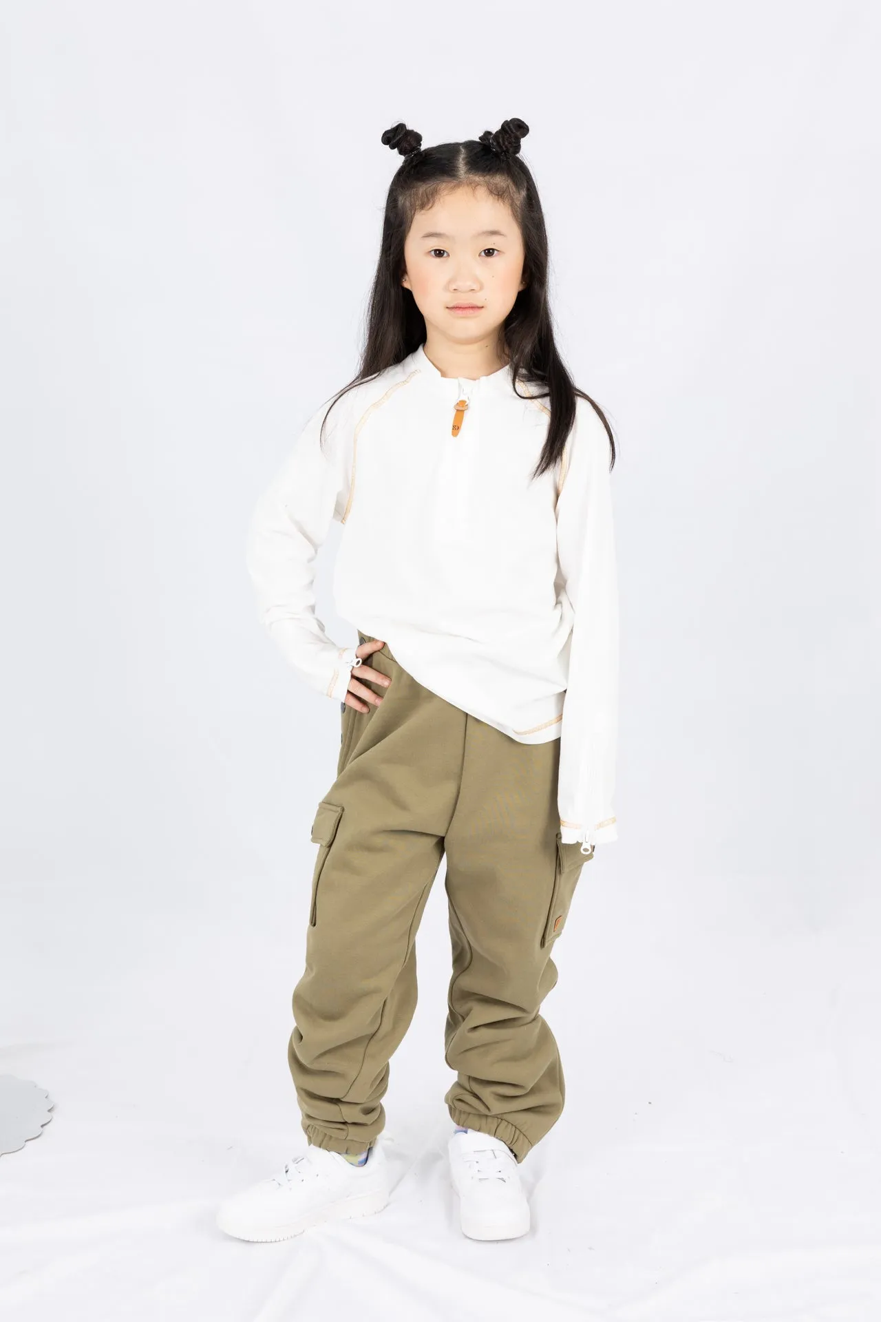 Adaptive Kids Cargo Joggers Pants: Elastic Waist, And Easy-Undressing Side Zipper