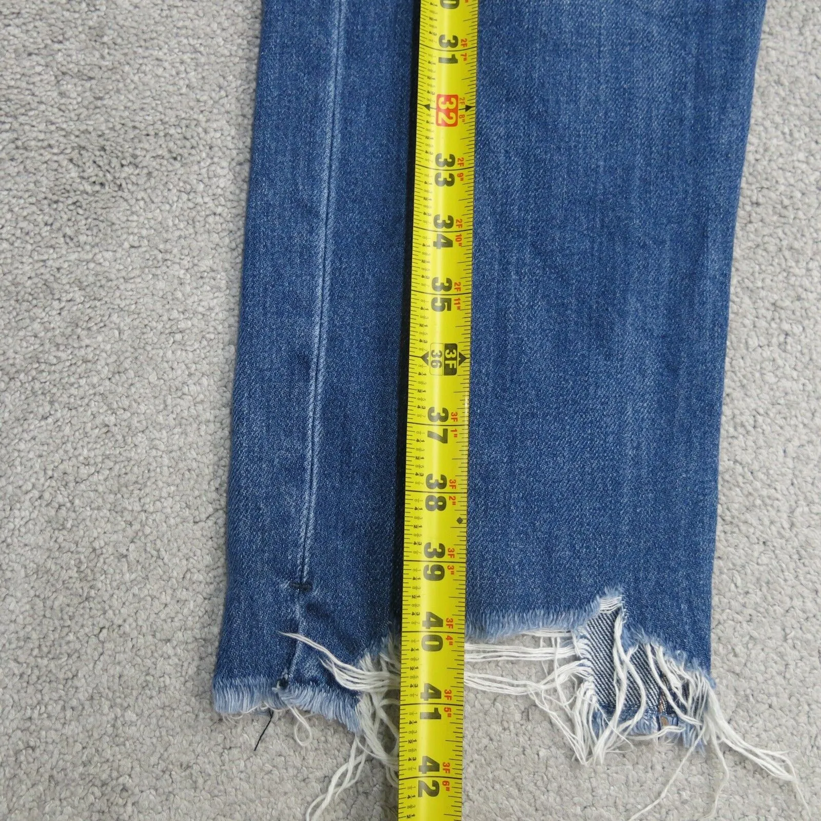 American Eagle Jeans Womens 16 Reg Blue 100% Cotton Work Wear Straight Leg Denim