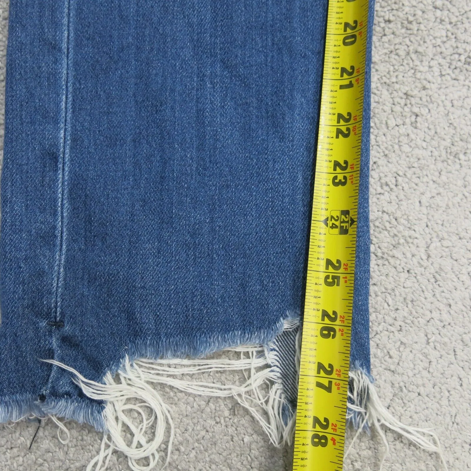 American Eagle Jeans Womens 16 Reg Blue 100% Cotton Work Wear Straight Leg Denim