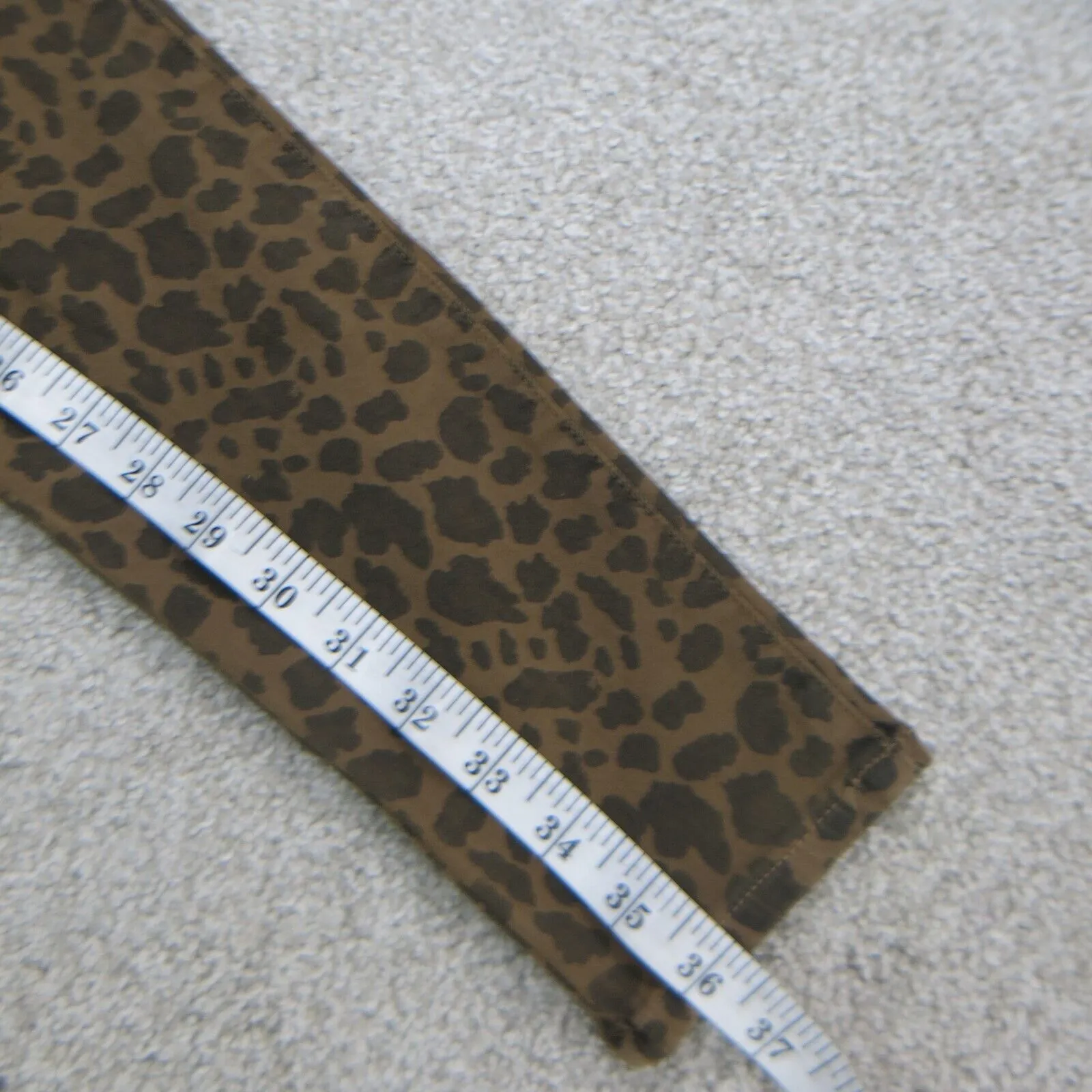 American Eagle Outfitters Womens Jeans Comfort Stretch Leopard Jeans Brown SZ 6