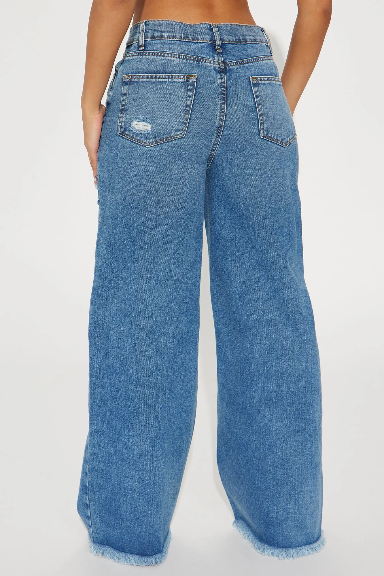 Backing Off Ripped Baggy Jeans - Medium Wash