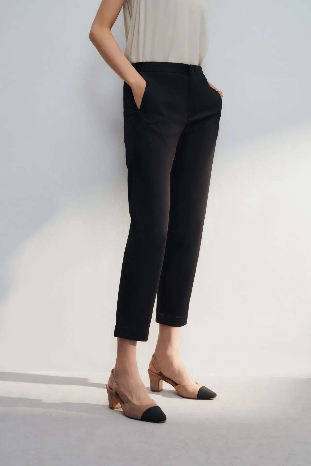 Cotton Blend Spandex Satin Cropped Cigarette Pants With Elastic Waistband