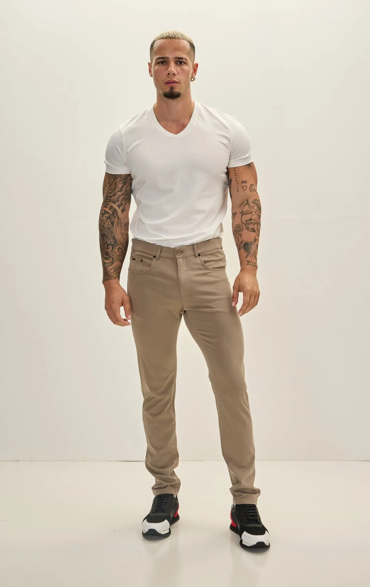 Lightweight Fitted Casual Pants - Sand