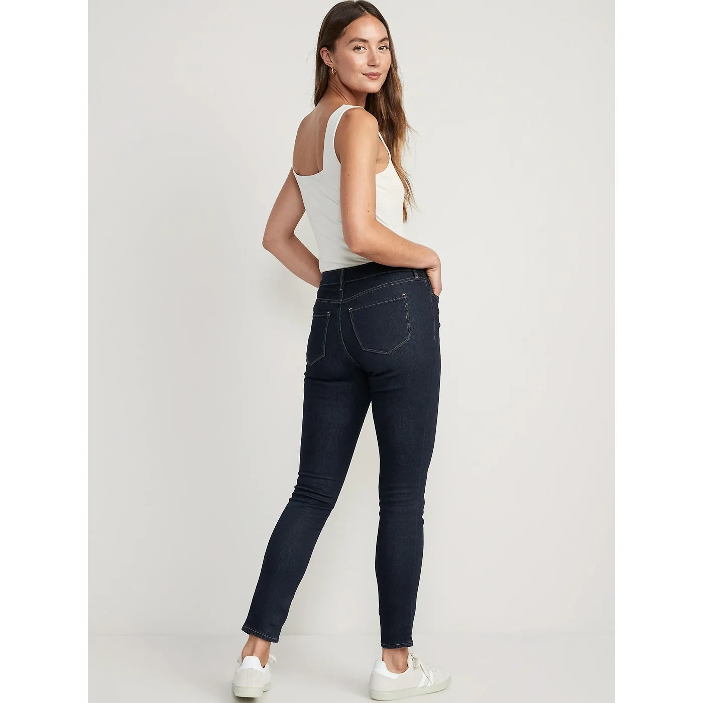 ON Mid Rise Slim Skinny Rinse Jeans