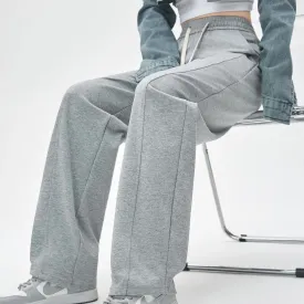 Relaxed Fit Wide-Leg Sweatpants