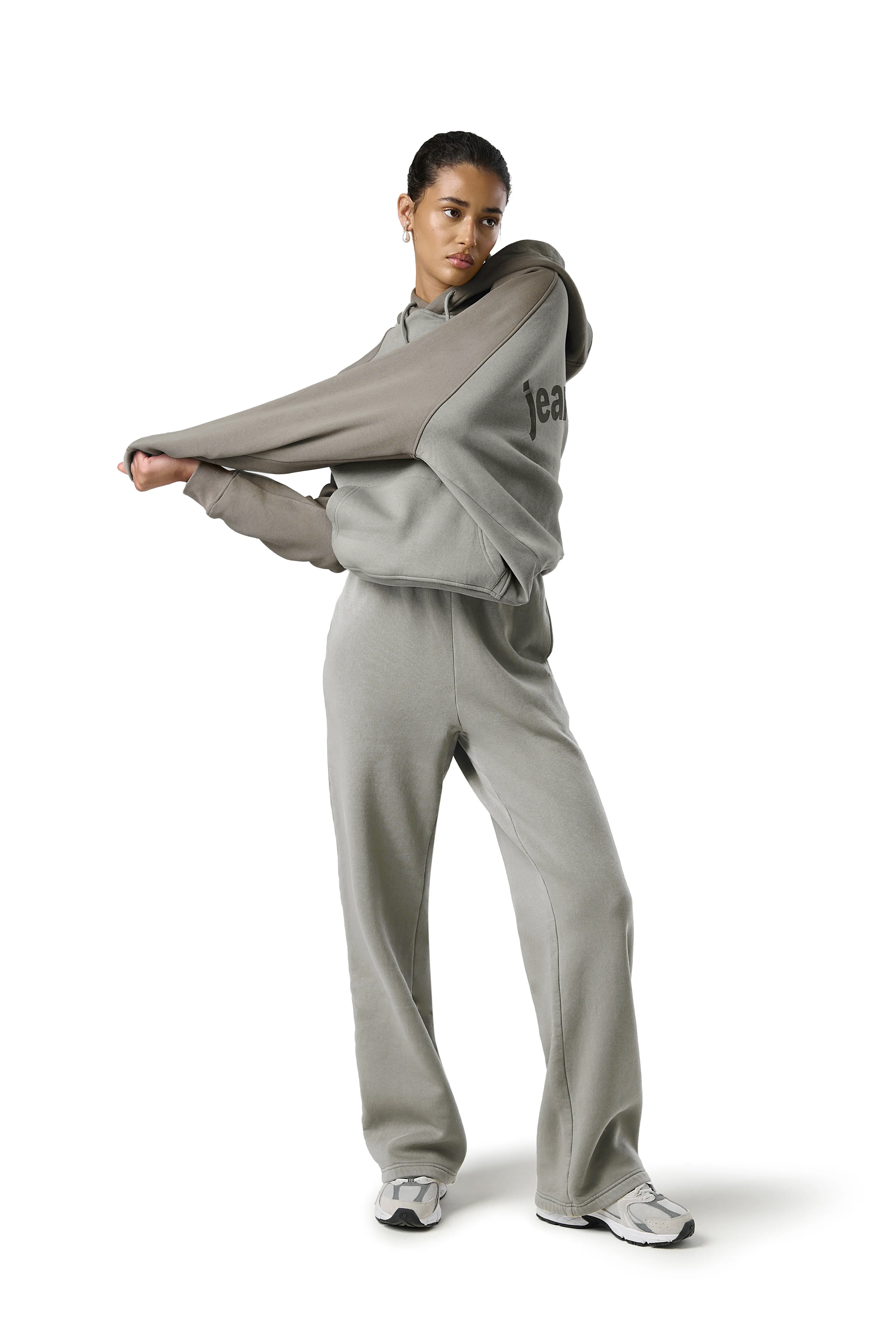 Trademark Wide Leg Sweatpants in Champ