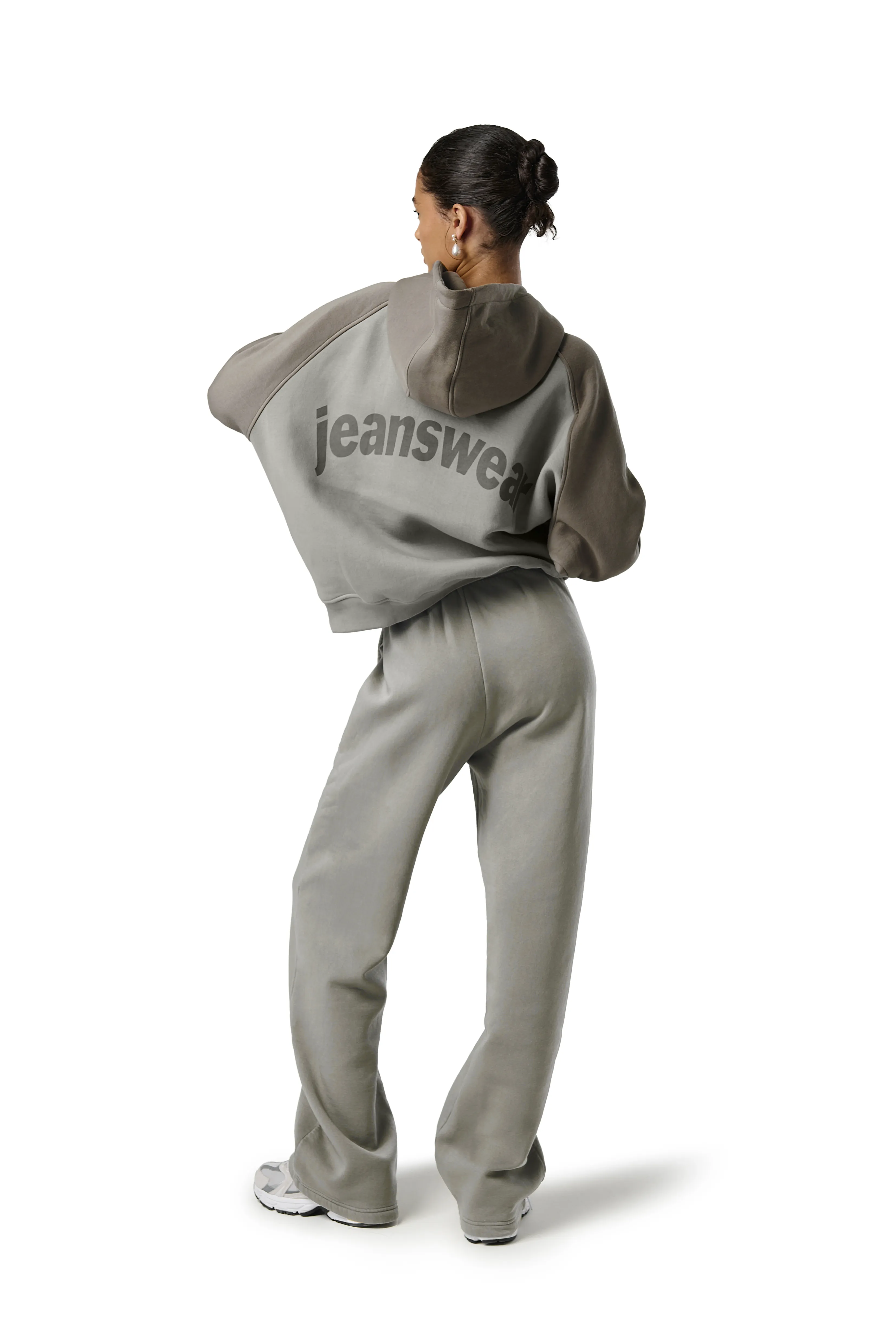 Trademark Wide Leg Sweatpants in Champ